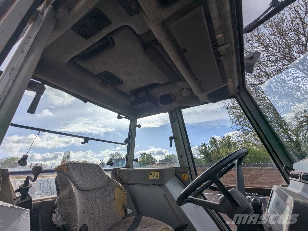 Massey Ferguson 399 Traktorid