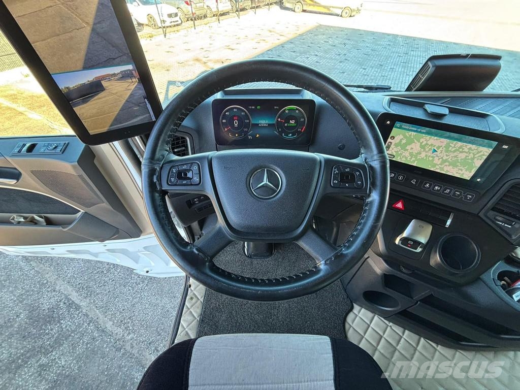 Mercedes-Benz Actros 1845 4x2 BIG SPACE / ADR Sadulveokid