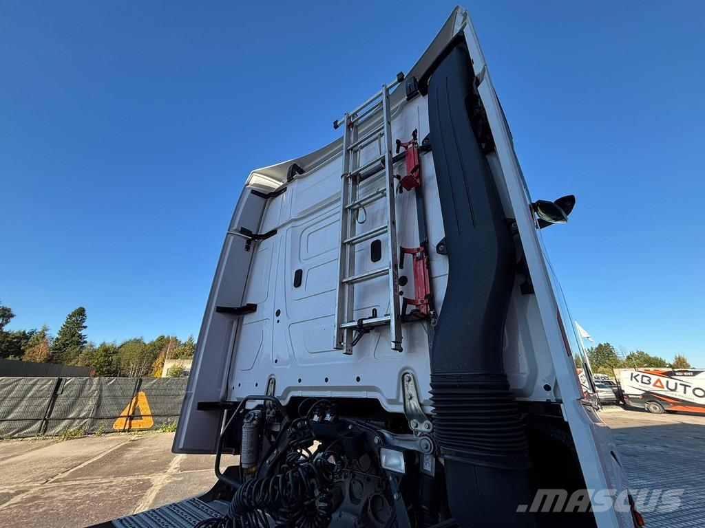 Mercedes-Benz Actros 1845 4x2 BIG SPACE / ADR Sadulveokid