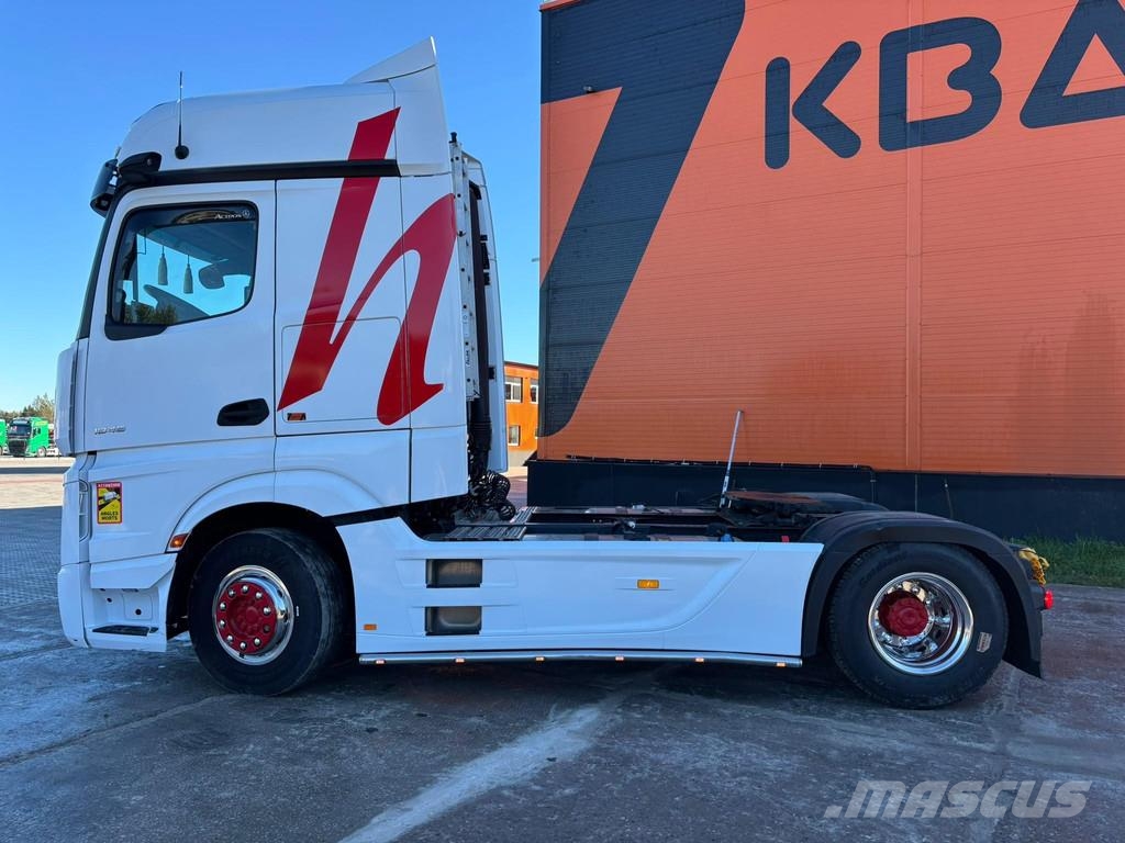 Mercedes-Benz Actros 1845 4x2 BIG SPACE / ADR Sadulveokid