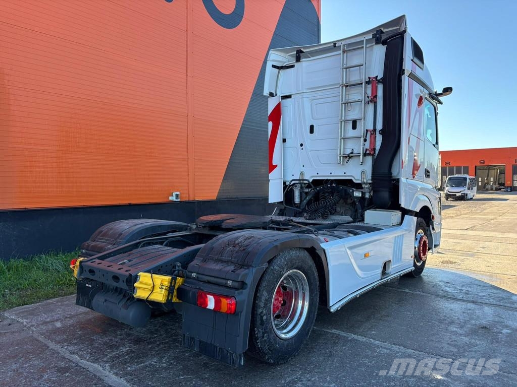 Mercedes-Benz Actros 1845 4x2 BIG SPACE / ADR Sadulveokid