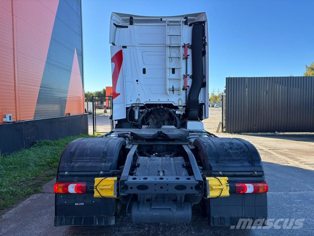 Mercedes-Benz Actros 1845 4x2 BIG SPACE / ADR Sadulveokid