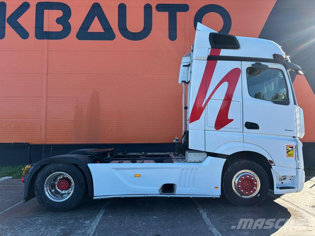 Mercedes-Benz Actros 1845 4x2 BIG SPACE / ADR Sadulveokid