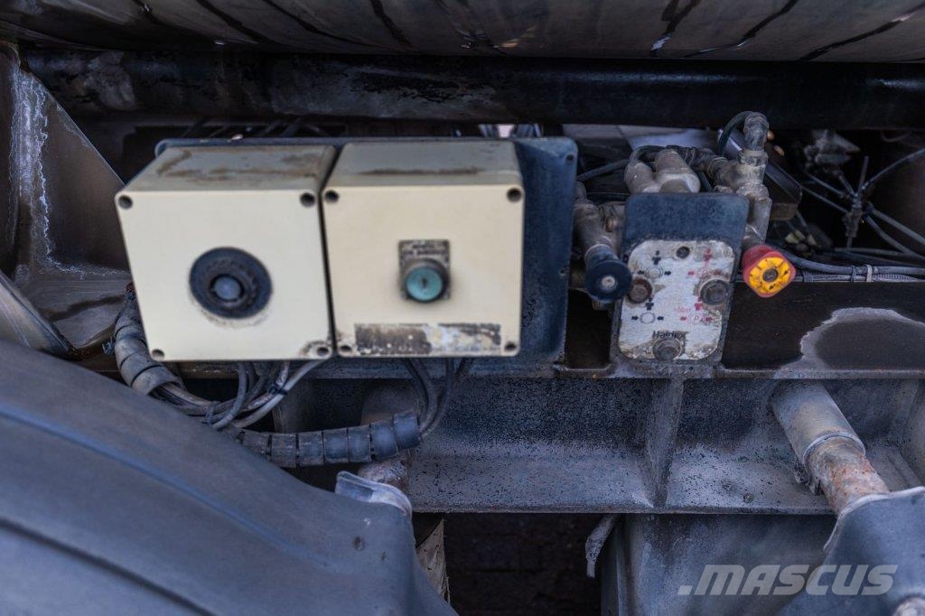 ETA SR COLLECTE 29000L+MONO COMP Semi remorque citerne