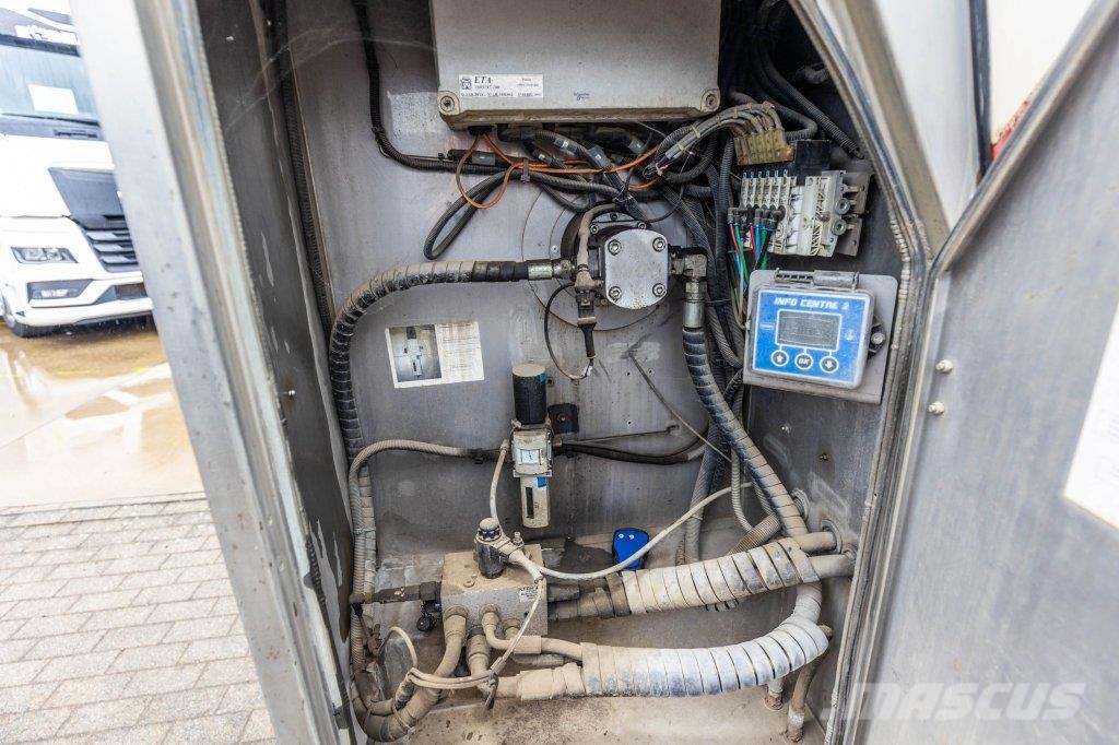 ETA SR COLLECTE 29000L+MONO COMP Semi remorque citerne