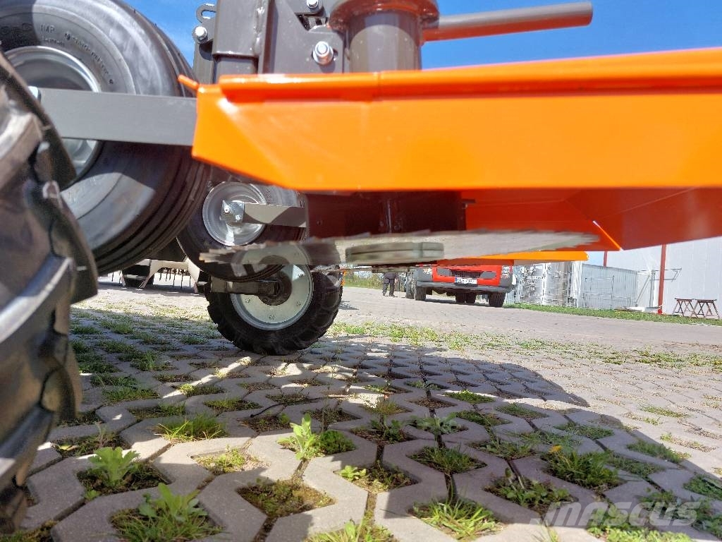 Weringen RT NISZCZARKA NACI BEZ PIŁ/CARROT TOPPER Overige rooimachines