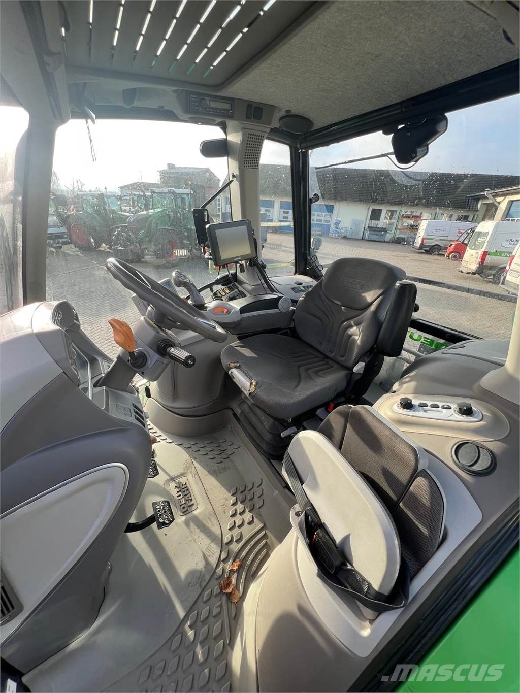 Deutz-Fahr 6210 TTV Serie Tractors