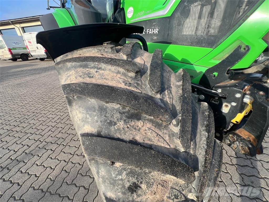 Deutz-Fahr 6210 TTV Serie Tractors