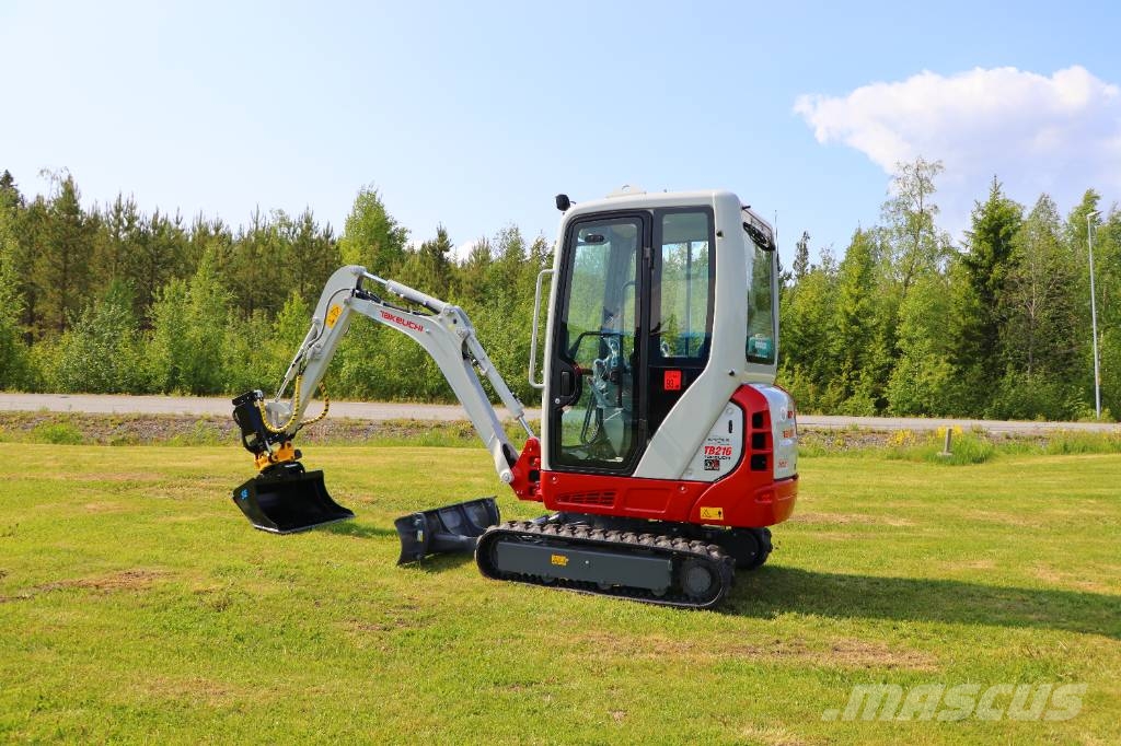 Takeuchi TB216 Miniescavatori