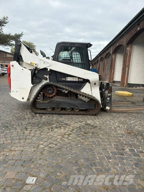 Bobcat T 76 Lietoti riteņu kompaktiekrāvēji