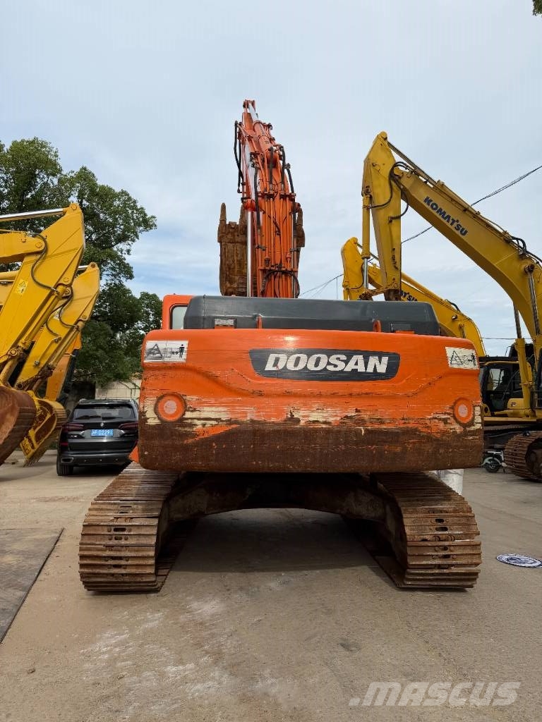 Doosan DX300LC Rupsgraafmachines
