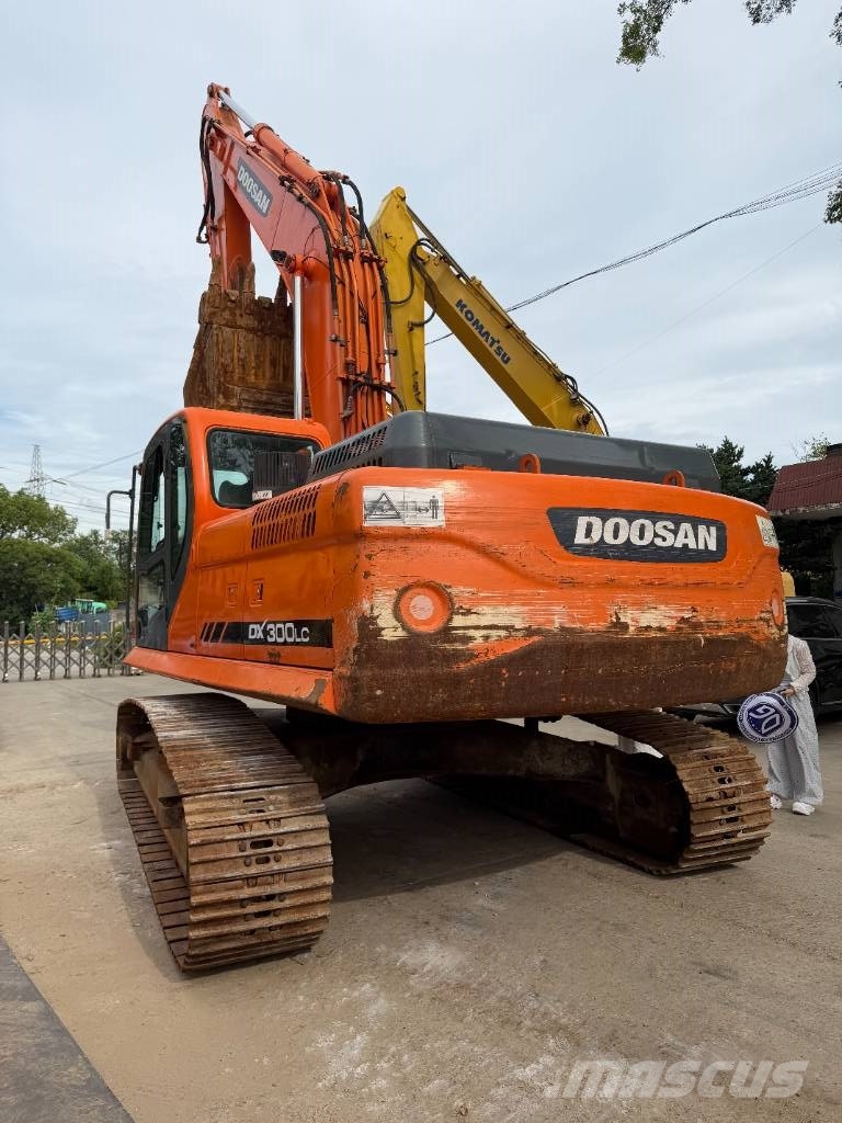 Doosan DX300LC Rupsgraafmachines