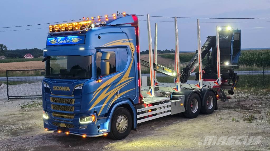 Scania R 650 شاحنات أشجار