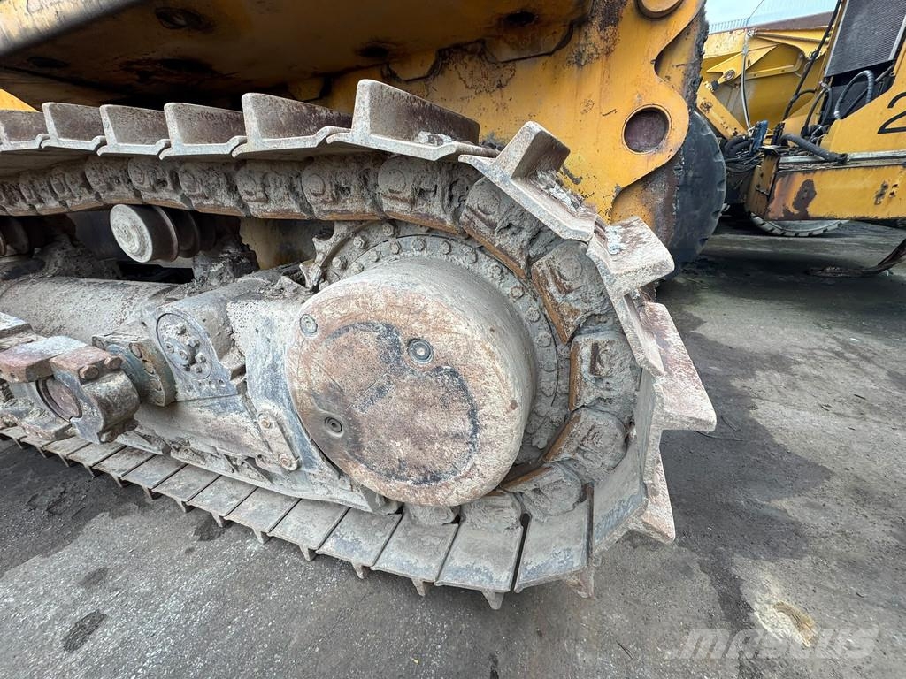 Liebherr PR752 | Spare parts only Crawler dozers