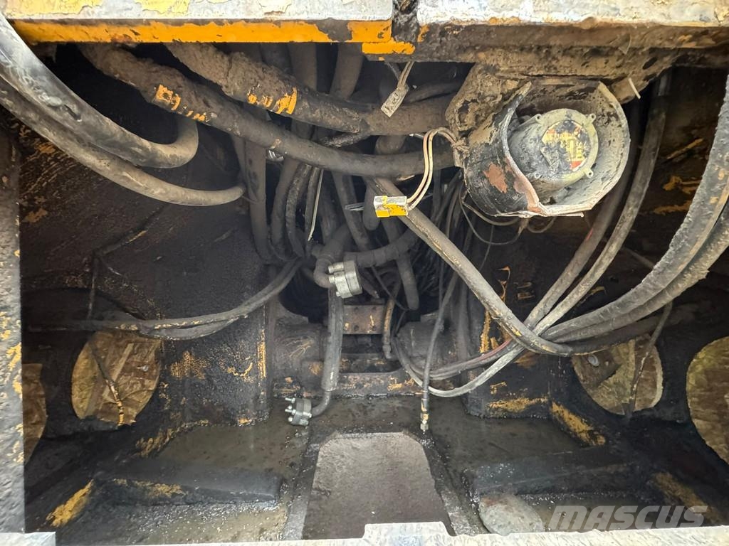 Liebherr PR752 | Spare parts only Crawler dozers