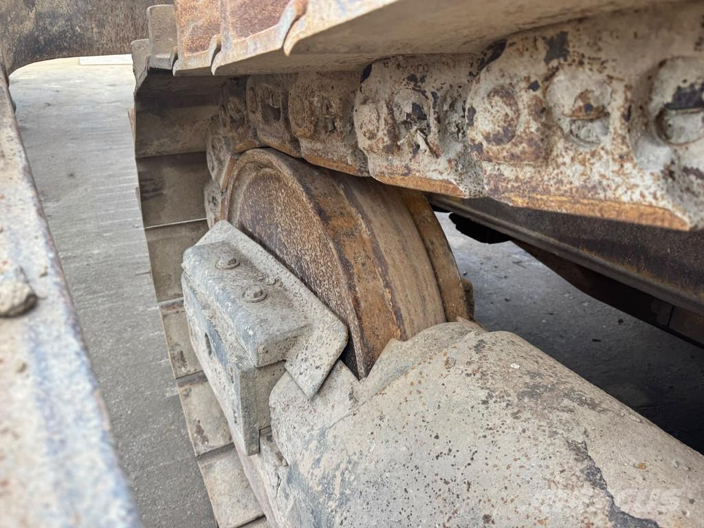 Liebherr PR752 | Spare parts only Crawler dozers