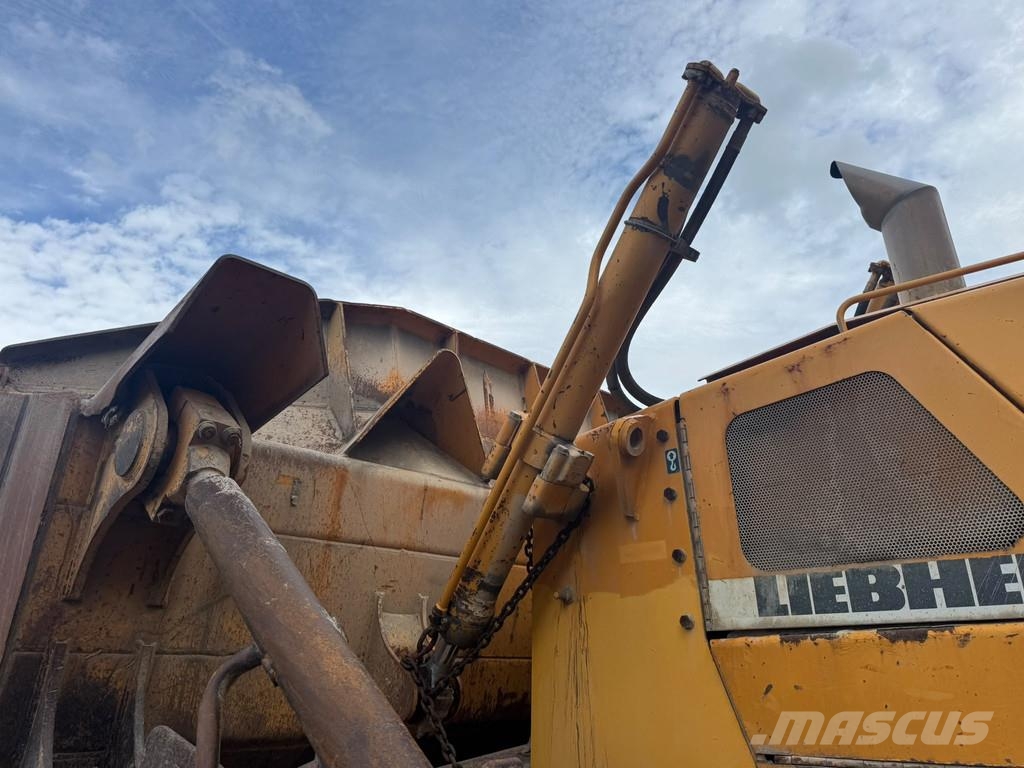 Liebherr PR752 | Spare parts only Crawler dozers