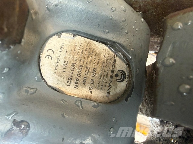 Colmar B2000 Hydraulic Scrap Baler Industrial balers