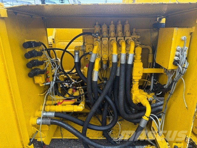Colmar B2000 Hydraulic Scrap Baler Industrial balers
