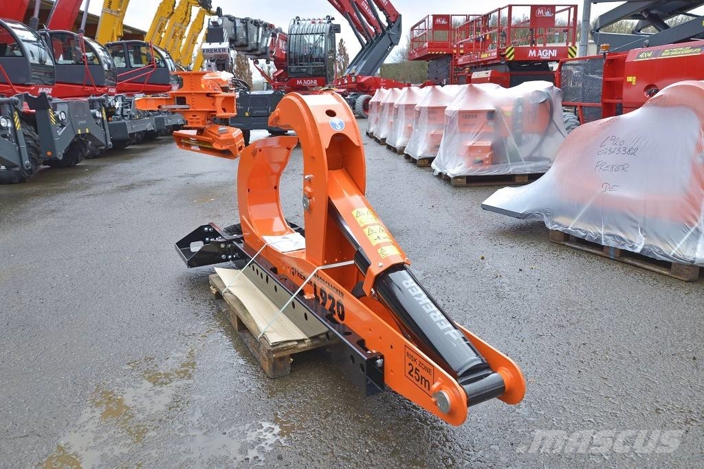 Westtech Woodcracker L700 + L920 - liegender Holzspalter Kurottajat