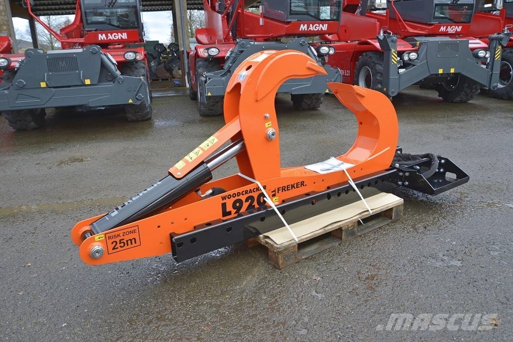 Westtech Woodcracker L700 + L920 - liegender Holzspalter Kurottajat