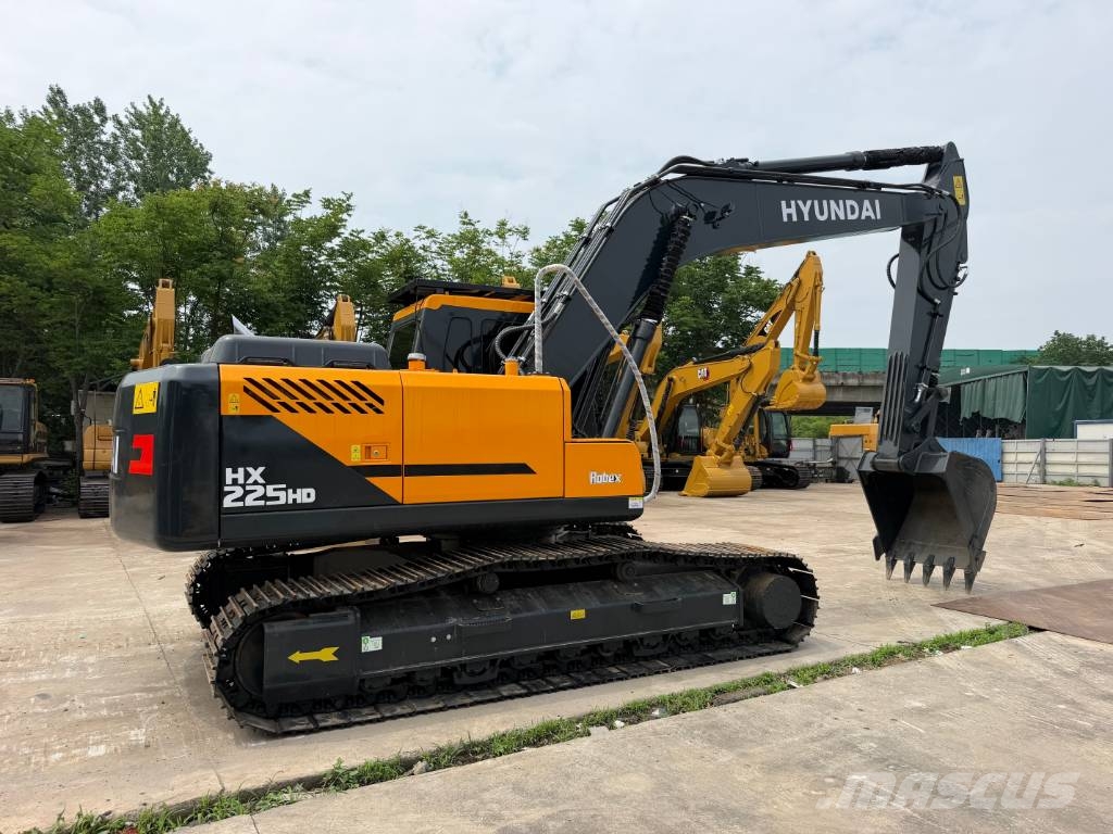 Hyundai HX 225 HD Raupenbagger