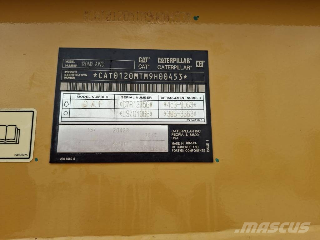 CAT 120 M 2 AWD Niveladoras