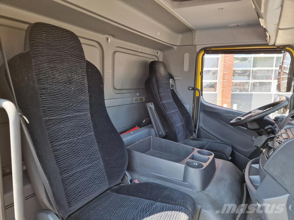 Mercedes-Benz Atego 1223 4x2 Box with sidedoors - Loadlift - Eur Φορτηγά Κόφα