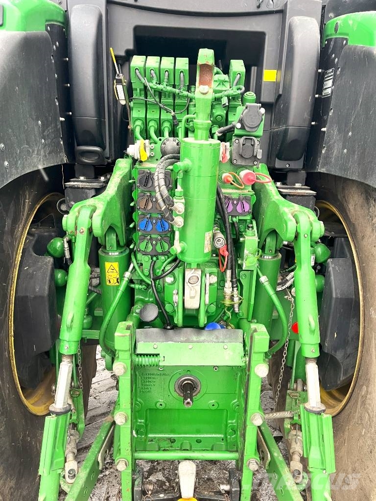 John Deere 6250 R Трактора