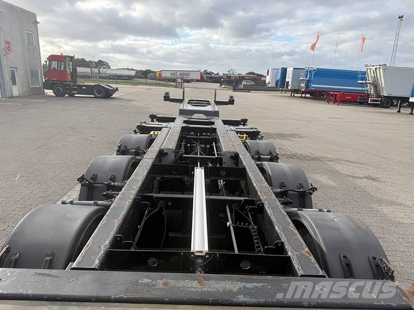 WEB TRAILER 3 axle Container chassis / Wechselfahrgestell Containerauflieger