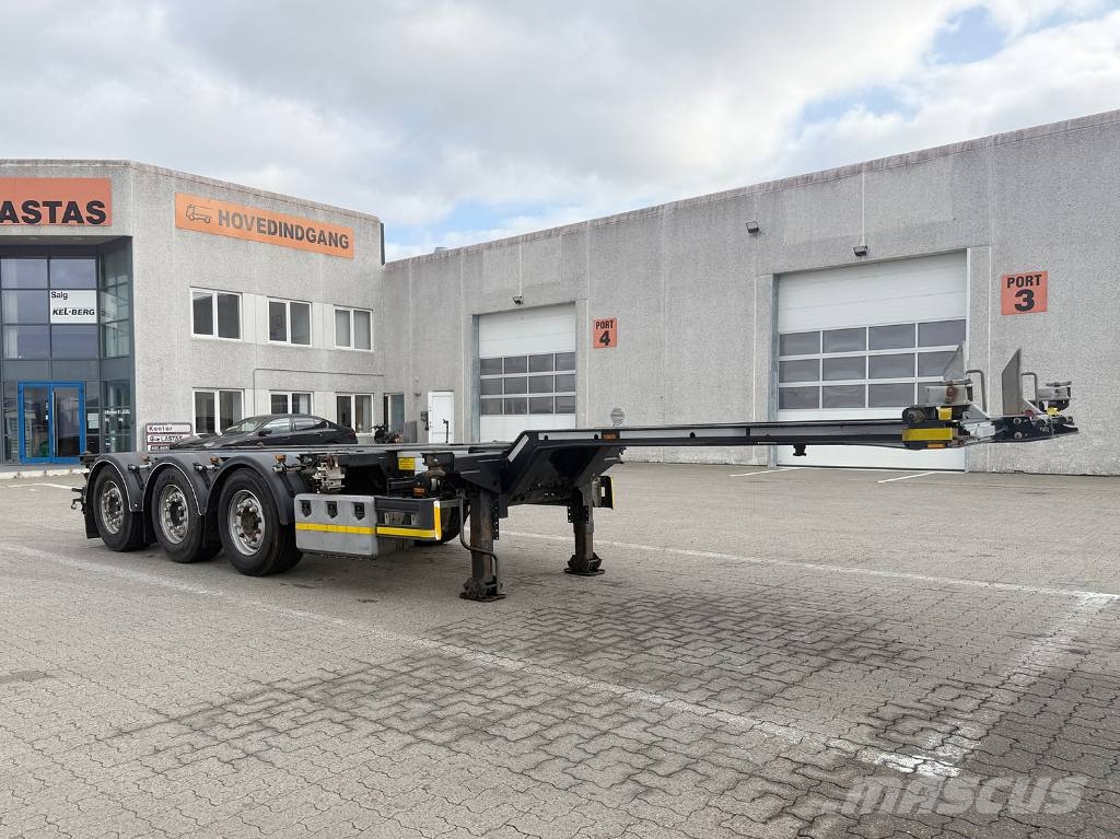 WEB TRAILER 3 axle Container chassis / Wechselfahrgestell Containerauflieger
