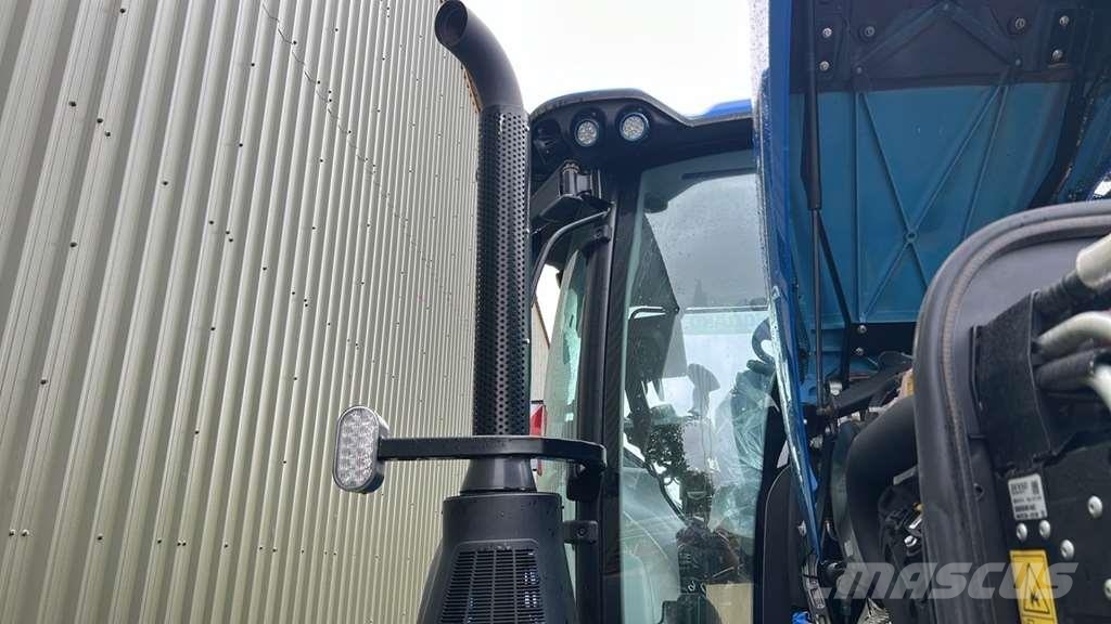 New Holland T7.245 PLMi Tractor Tractor Units