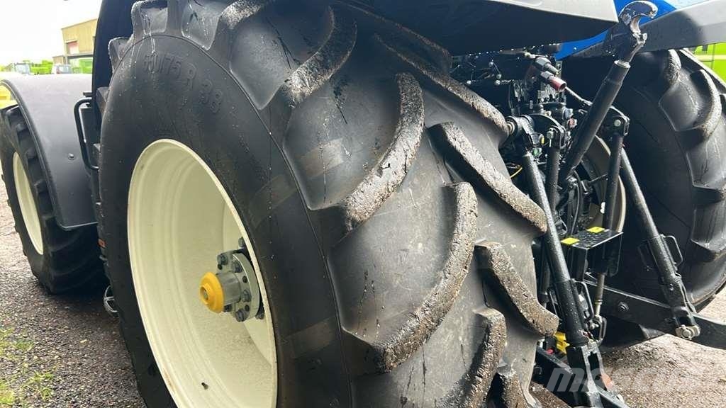 New Holland T7.245 PLMi Tractor Tractor Units
