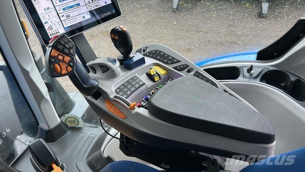 New Holland T7.245 PLMi Tractor Tractor Units