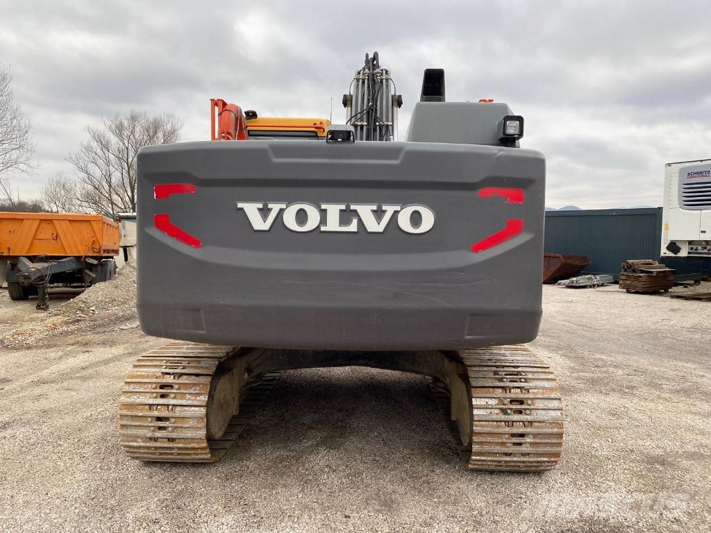 Volvo EC 220 EL Rupsgraafmachines