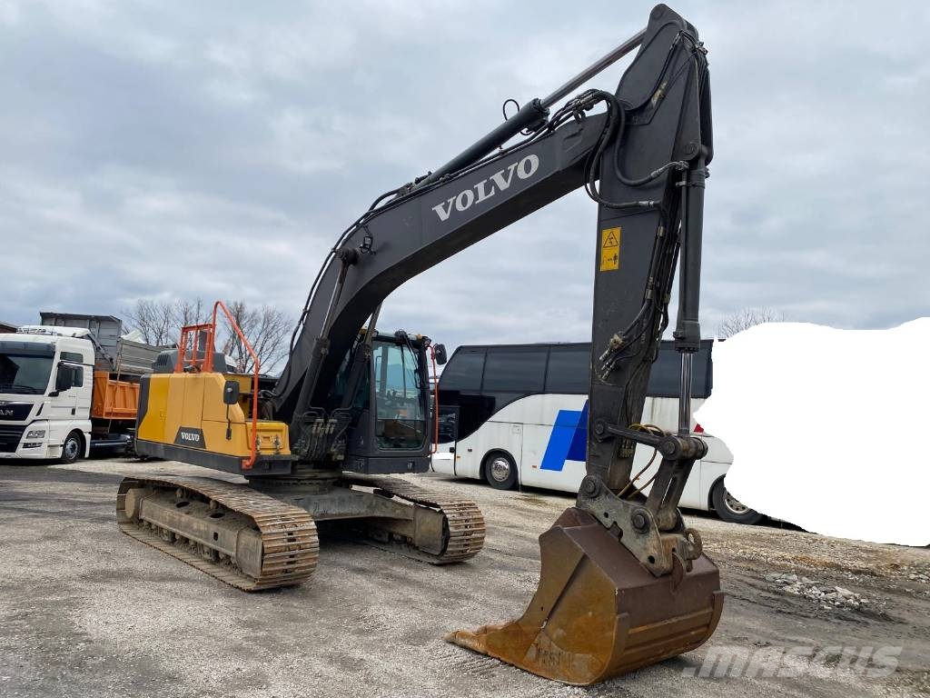 Volvo EC 220 EL Rupsgraafmachines