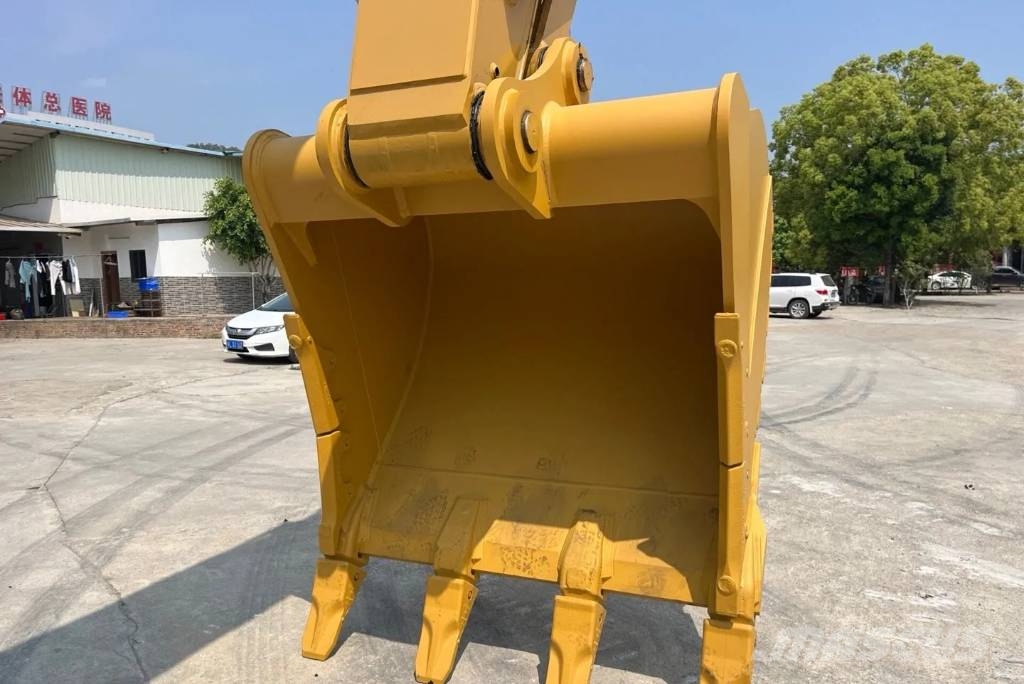 CAT 336 履带挖掘机