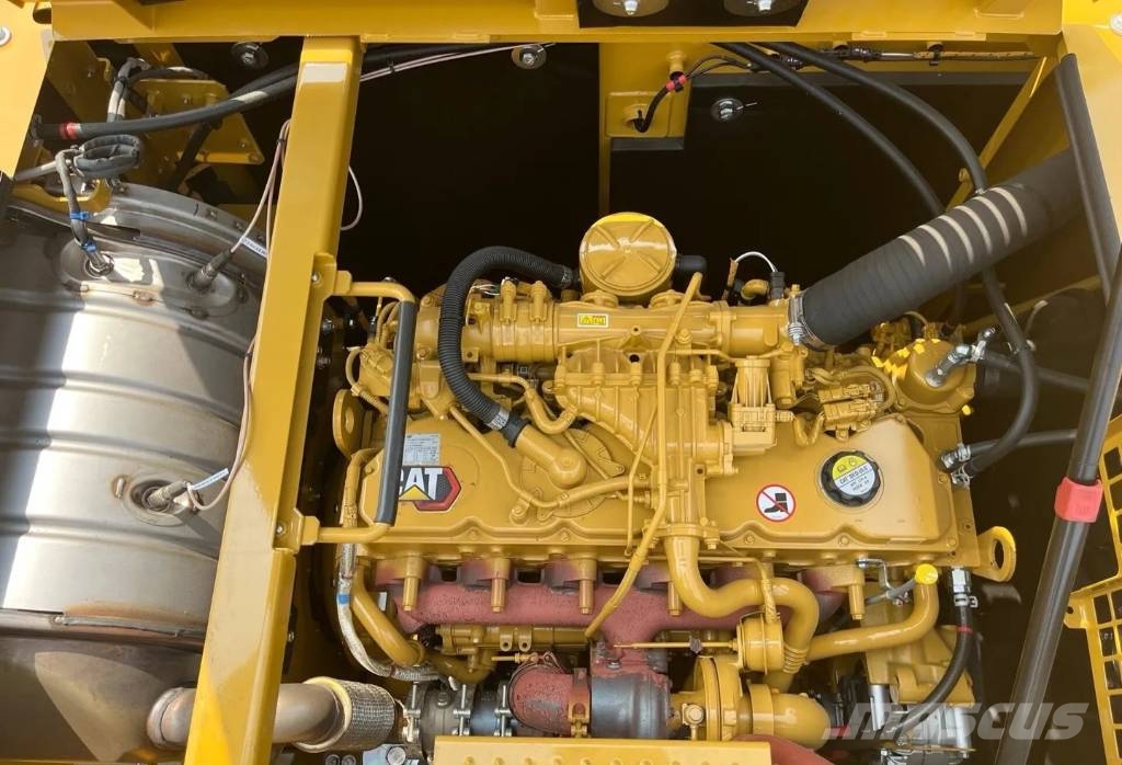 CAT 336 履带挖掘机