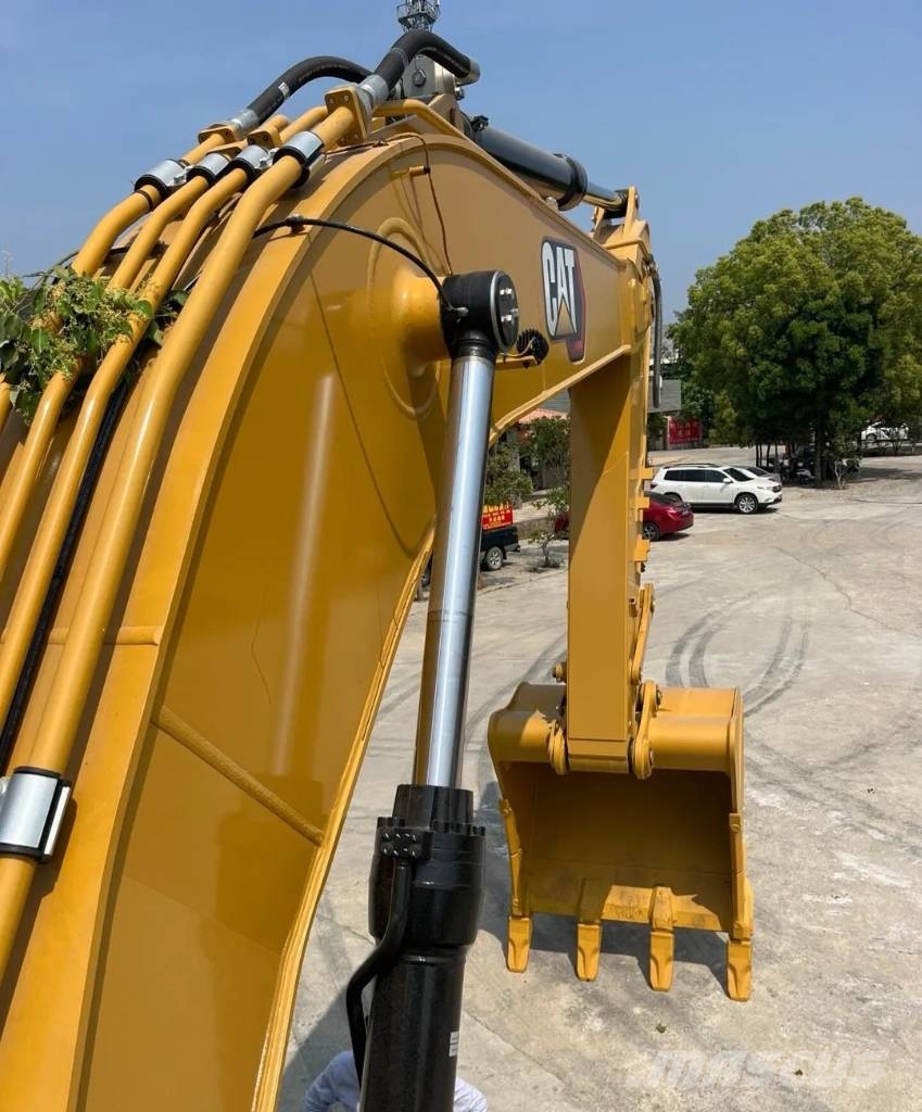 CAT 336 履带挖掘机