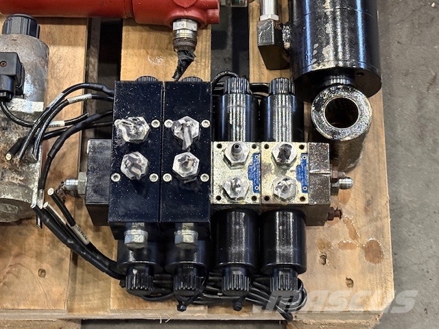 Haulotte HA 20 PX USED HYDRAUIC PARTS Ανυψωτήρες με αρθρωτό βραχίονα