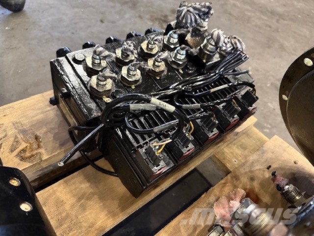 Haulotte HA 20 PX USED HYDRAUIC PARTS Ανυψωτήρες με αρθρωτό βραχίονα