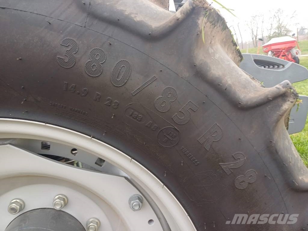 Massey Ferguson 6 S Traktori