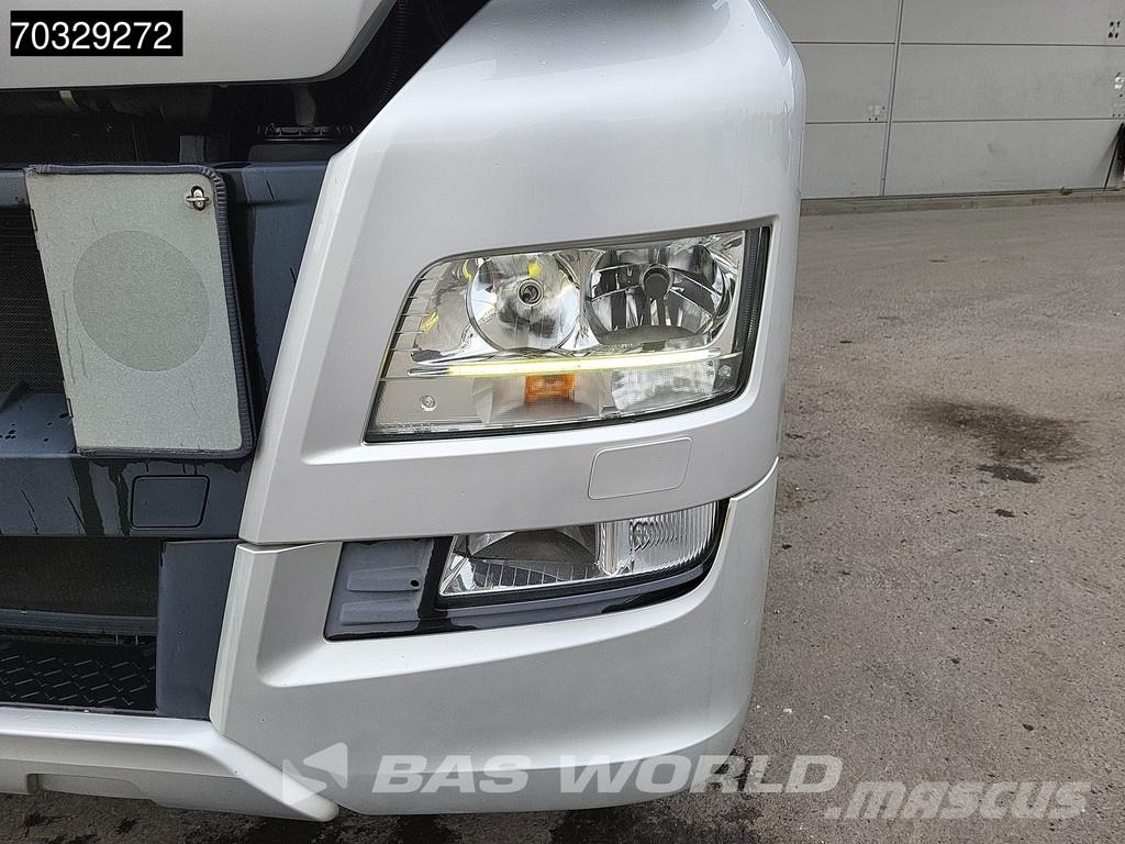 MAN TGX 18.500 4X2 XXL Retarder Full-Air 2x Tanks Stan وحدات الجر