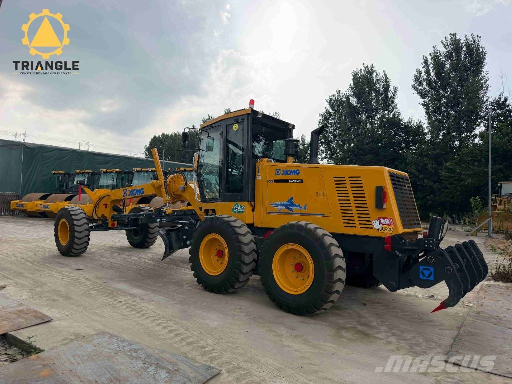 XCMG GR 1803 معدات تمهيد الطرق