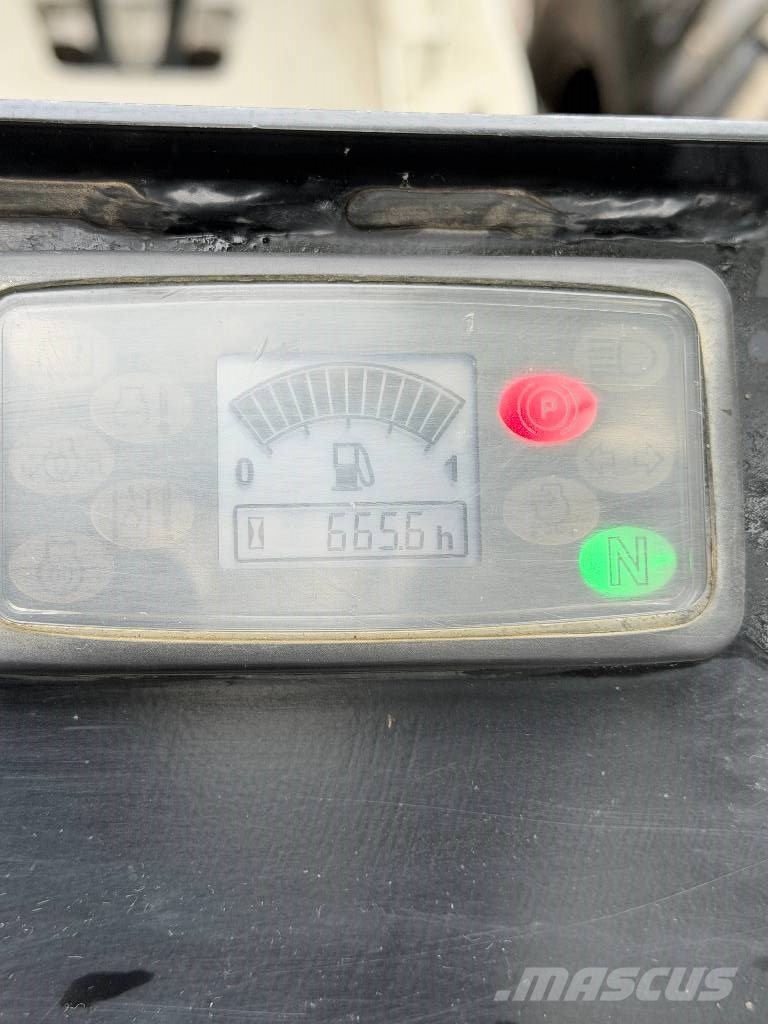 JCB 3STH 2S5 3 ton swivel dumper Site dumpers