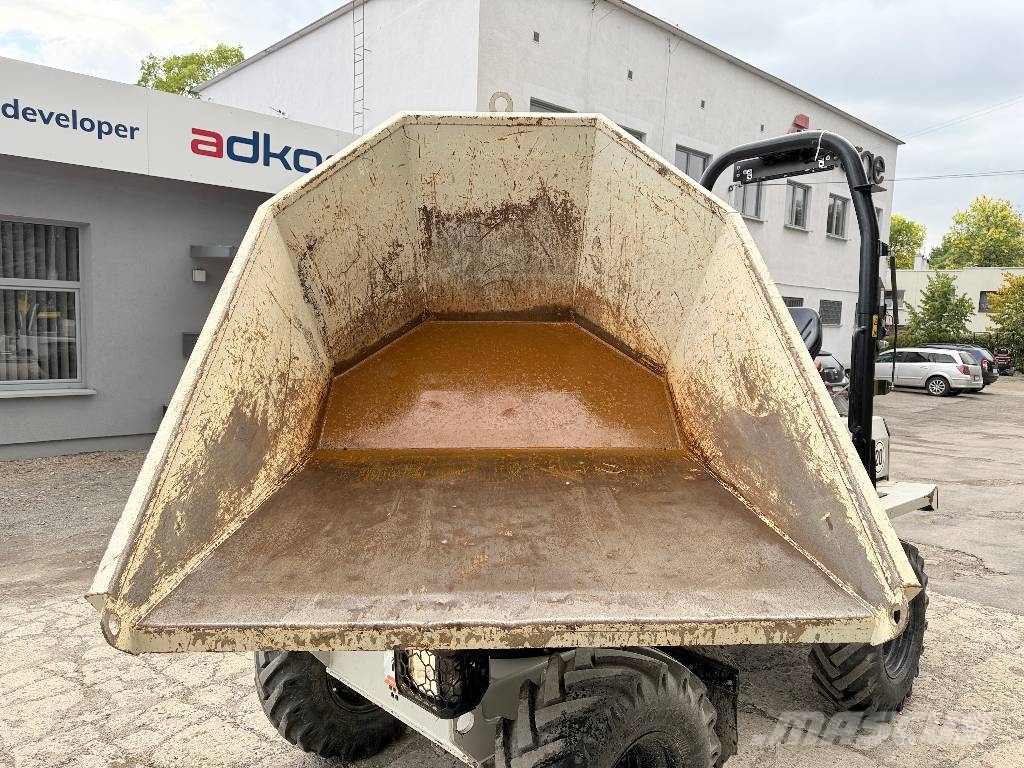 JCB 3STH 2S5 3 ton swivel dumper Mini Dumpers