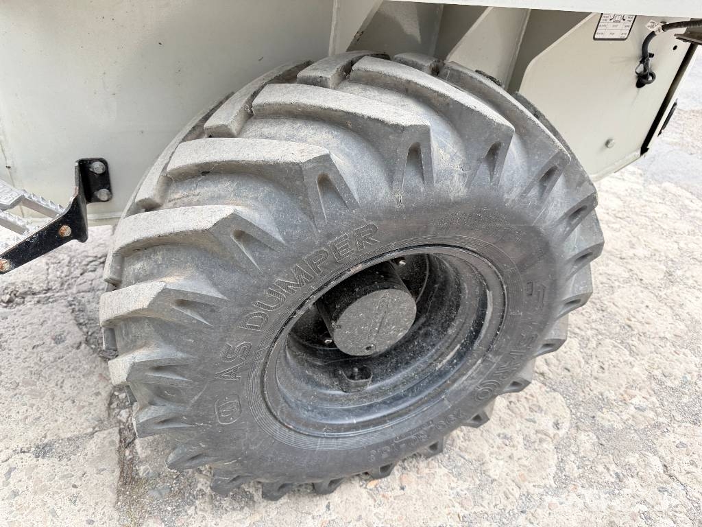JCB 3STH 2S5 3 ton swivel dumper Mini Dumpers