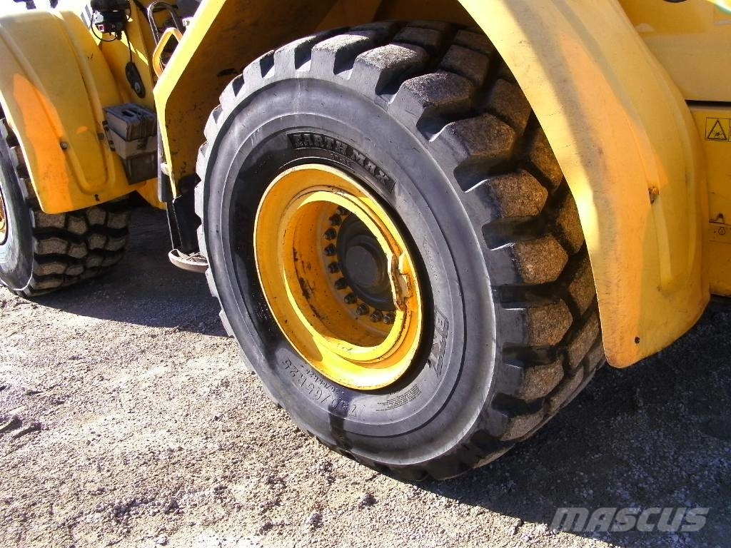 New Holland W 230 C Radlader