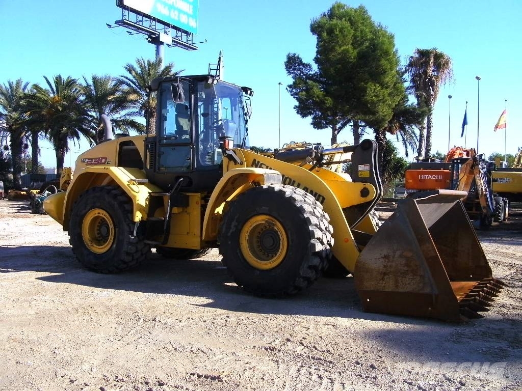 New Holland W 230 C Radlader