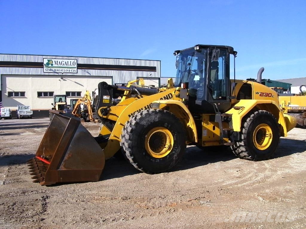 New Holland W 230 C Radlader